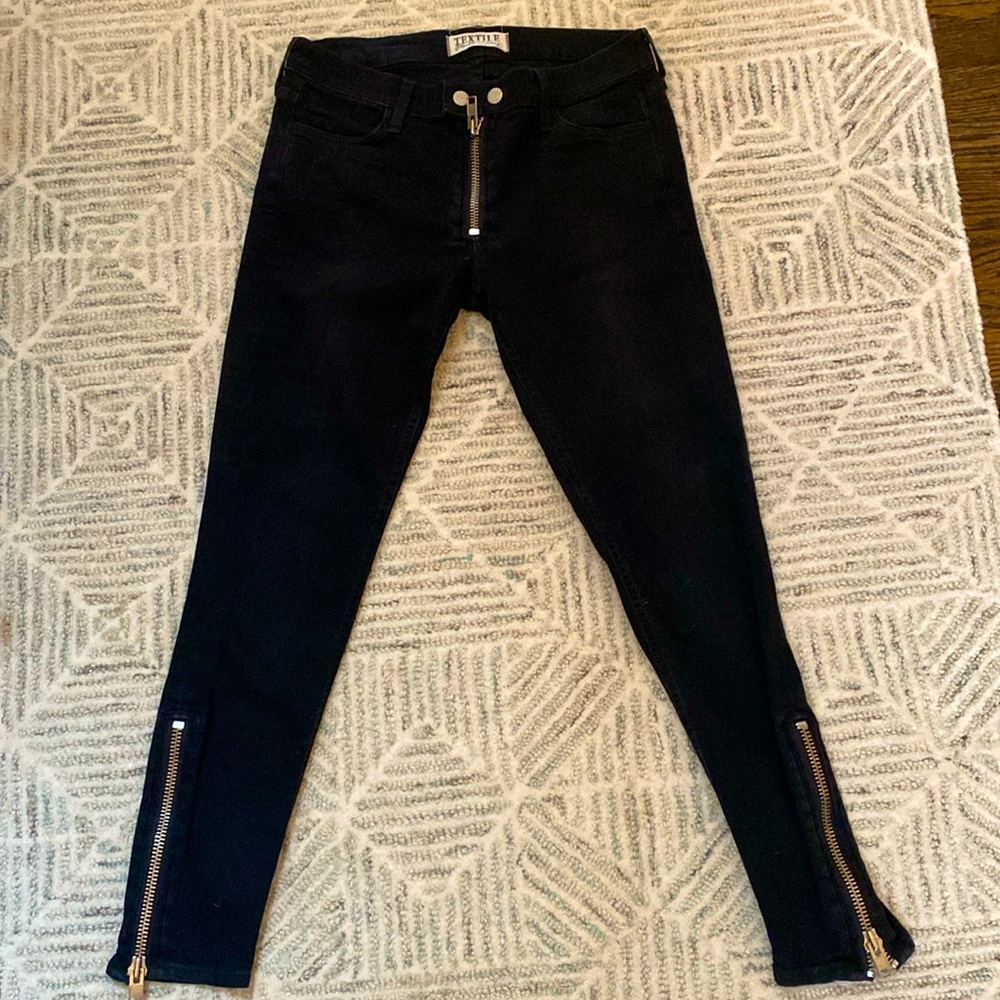 Elizabeth & James Jeans